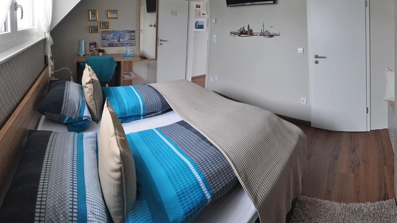 Frankfurt Bed & Breakfast Frankfurt am Main Buitenkant foto