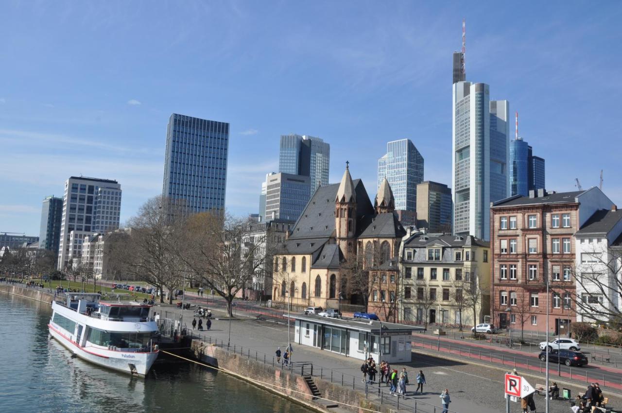 Frankfurt Bed & Breakfast Frankfurt am Main Buitenkant foto