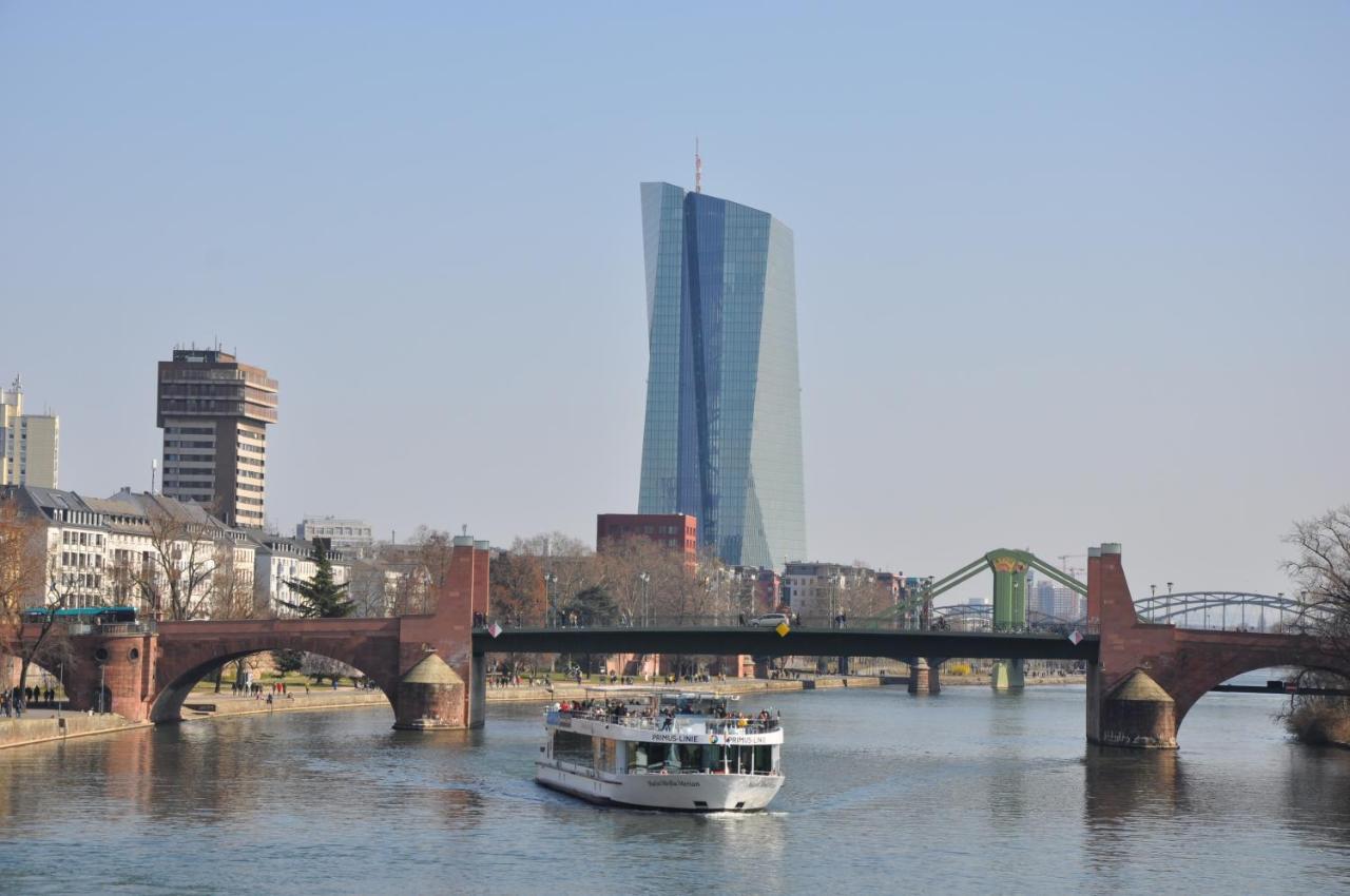 Frankfurt Bed & Breakfast Frankfurt am Main Buitenkant foto
