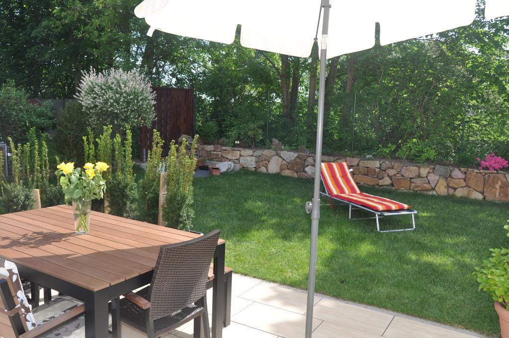 Frankfurt Bed & Breakfast Frankfurt am Main Buitenkant foto