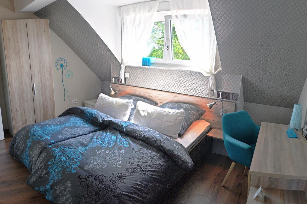 Frankfurt Bed & Breakfast Frankfurt am Main Buitenkant foto